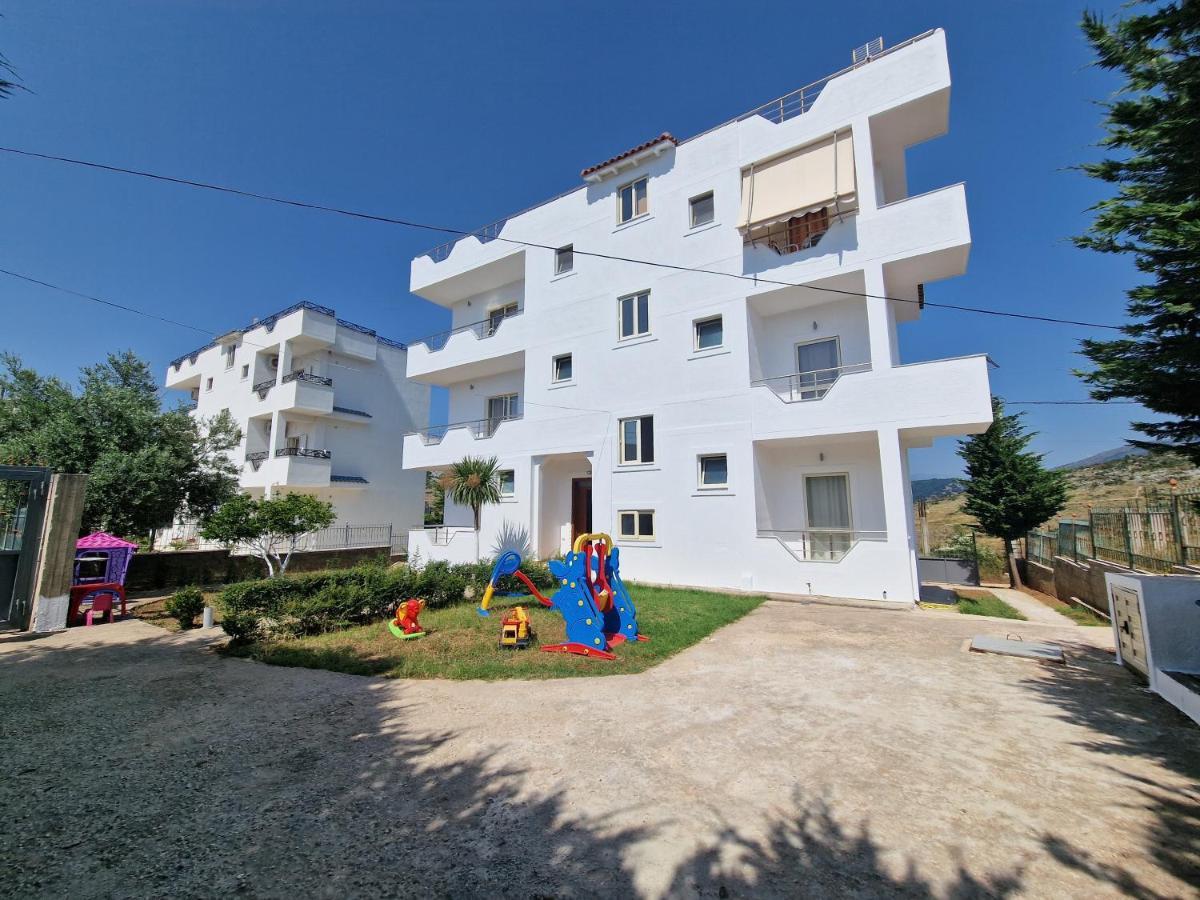 Harizi Apartments Ksamil Exterior foto